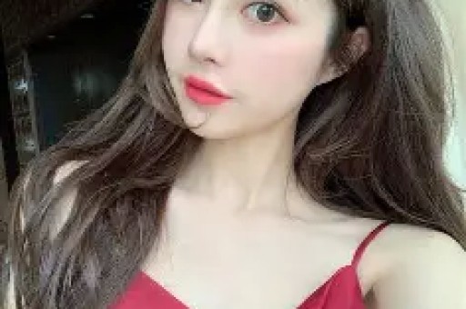 从央视一姐到车展透明人 杨澜30年的体面终究被撕碎了