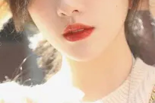 “假洋牌”优思益翻车事件：网红集体致歉背后的品牌包装术与流量陷阱