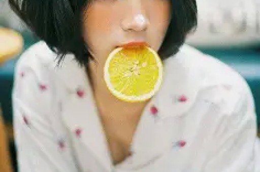 SBTI刷屏全网！黄晓明、苏醒等明星集体玩梗这场“不正经”测试凭什么火出圈？